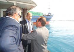 Sigara kaçakçılığı yapan 2 gemi yakalandı