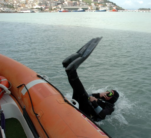 Römorkörün Halatını Dalgıçlar Çözdü