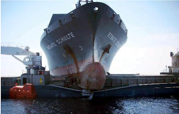 Kenetlenen Gemiler Kesilerek Ayrılacak