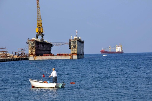 İnebolu Limanı 4 Gündür Kapalı.