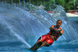 Turistlerin gözdesi su sporları