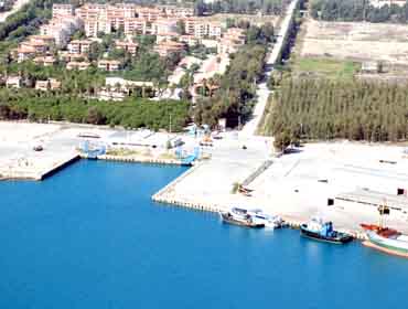 Taşucu’na Tersane İstemi