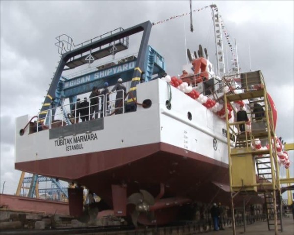 TÜBİTAK Marmara böyle denize indirildi...