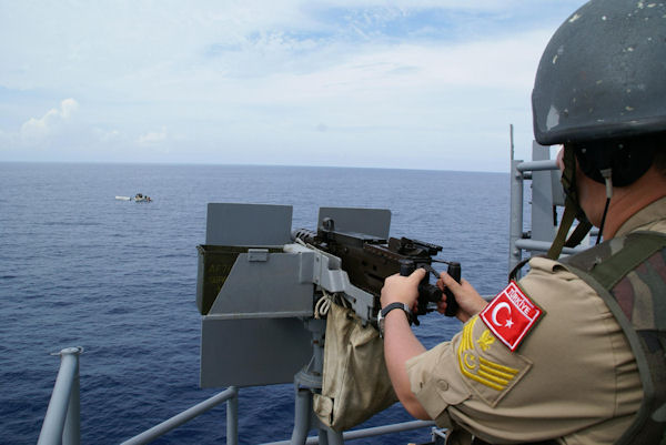 Mehmetçik, Korsanlara Göz Açtırmıyor