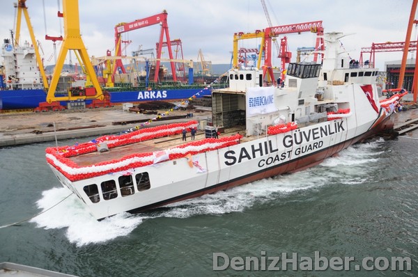 Törenle Denize İndirildi