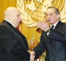 Türk Donanması Rumları Kovaladı