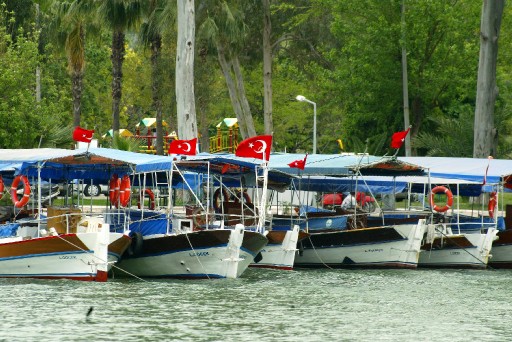 Dalyan'da Güneş Enerjili Tekne