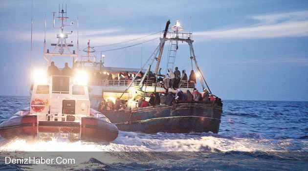 Denizin Ortasında Kaderine Terk Edildi