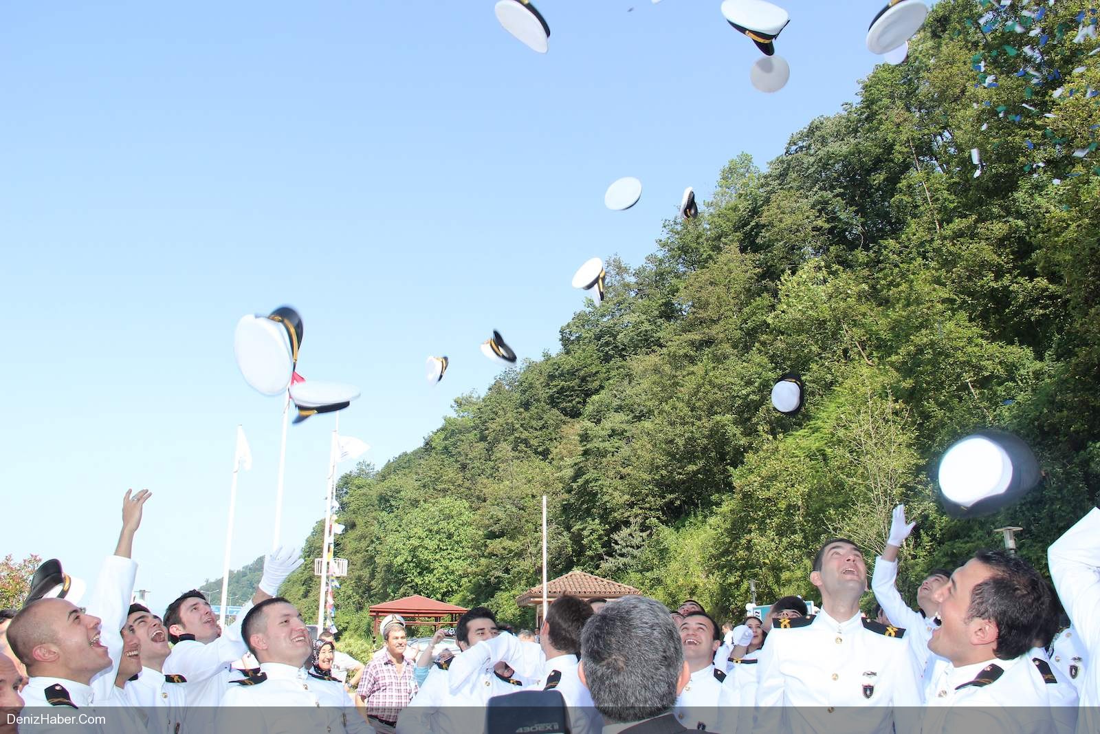 TK DYO İlk Mezunlarını Denize Uğurladı