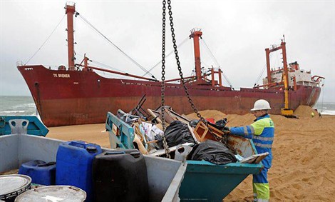 TK Bremen&#039;in Plajda Sökümü Başladı