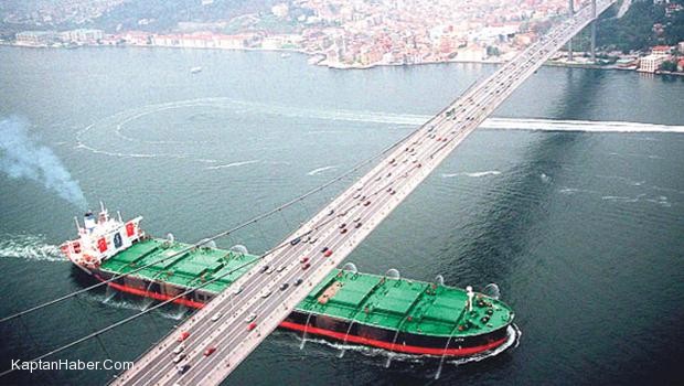 Rus Hukukçunun iddiası: "Türkiye, Boğazları kapatabilir"