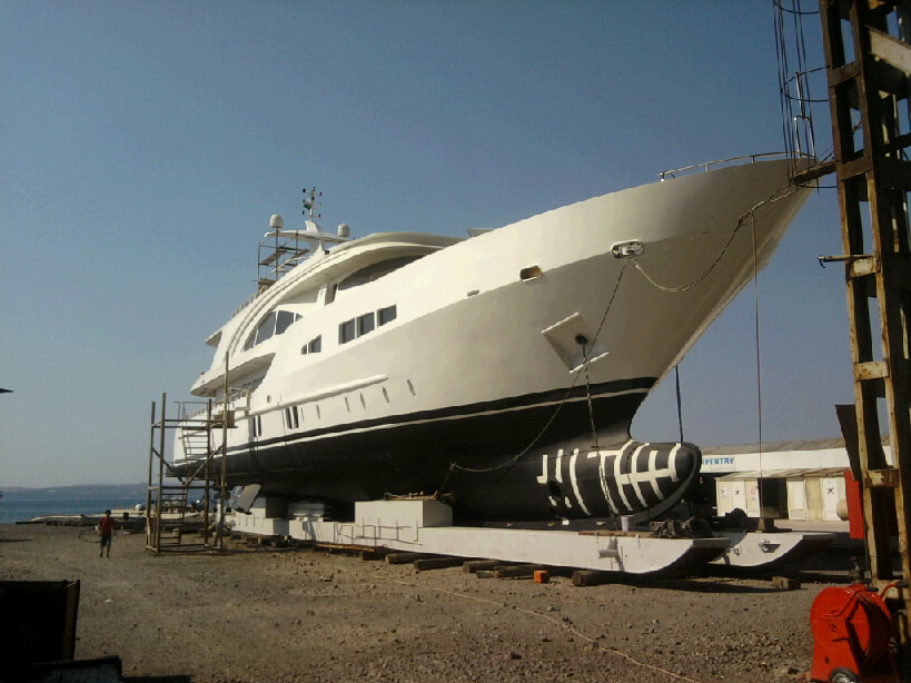 ORUÇOĞLU Tersanesinin tercihi TÜLOMSAŞ!