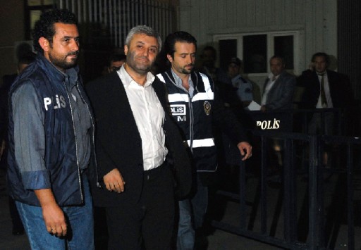 Tuncay Özkan Nöbetçi Mahkemece Tutuklandı