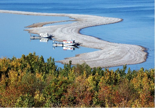 Van Gölü Suyu Mikropları Öldürüyor