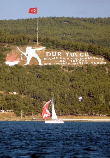 Yatlar, Çanakkale Boğazı&#039;na ulaştı.