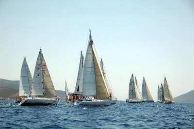 BAYK Allianz Duo Trofe yelken yarışları