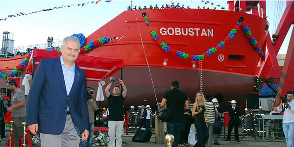 Bakan Yıldırım Altınova'daydı