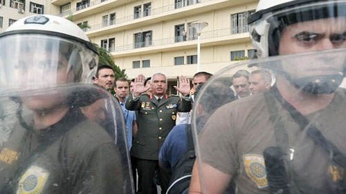 Tersane İşçileri Maaş Alamayınca Olay çıktı