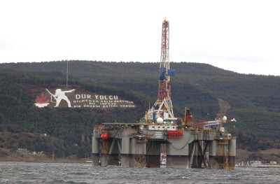 Çanakkale&#039;de Yüzer Sondaj Platformu