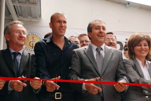 Zidane Kırklareli&#039;de Minyatür Kale Maçta