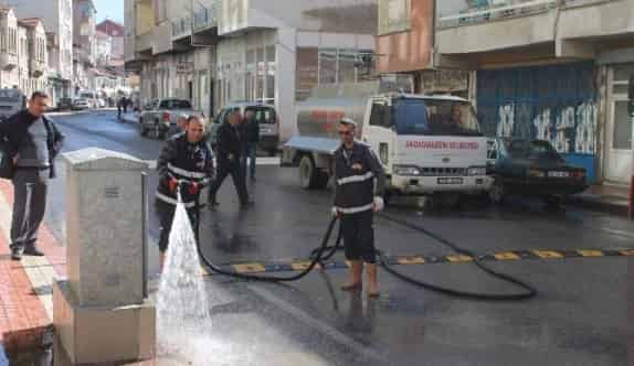Akdağmadeni Belediyesinden Bahar Temizliği