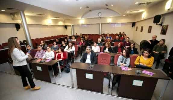 Anne Ve Babalar Okullu Oldu