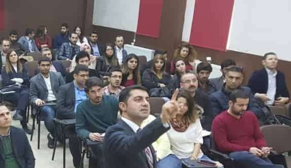 Avukatlara Hitabet Ve Beden Dili Eğitimi Verildi