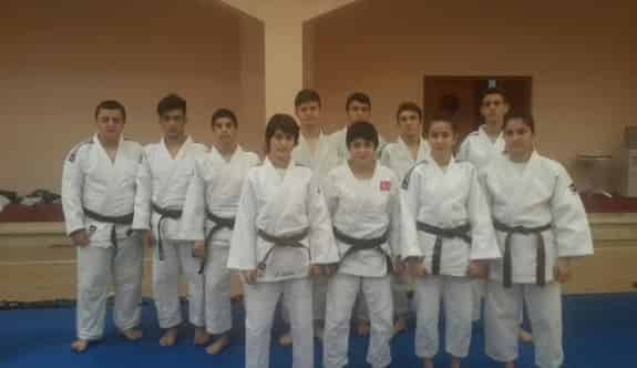 Büyükşehir Kağıtsporlu Judocular Milli Takımda