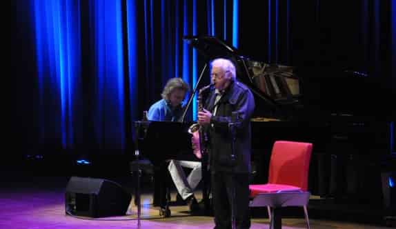 "Caz Şubatı" Lee Konitz'le açıldı