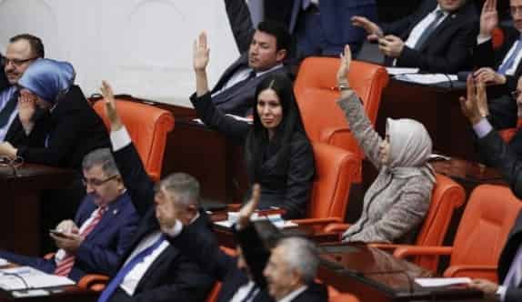 Cumhurbaşkanlığı Ve Başbakanlık Bütçeleri Kabul Edildi