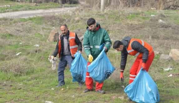 Diyarbakır’da Kent Girişleri Temizleniyor