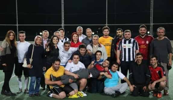 Efeler Basını Dostluk Maçında Buluştu