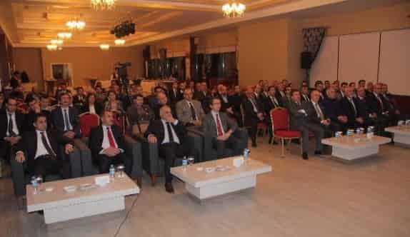 Elazığ’ın Vergi Rekortmenlerine Plaket Verildi