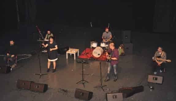 Ezginin Günlüğü Gebzeli Hayranlarına Unutulmaz Bir Konser Verdi