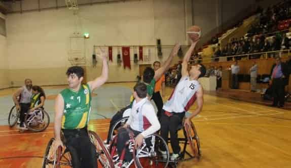 Garanti Tekerlekli Sandalye Basketbol Süper Ligi