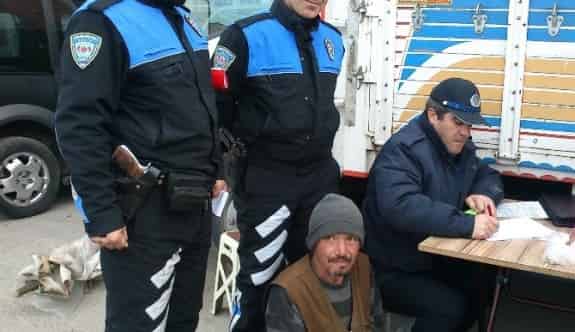 Gemlik’te Dilencilere Göz Açtırılmıyor