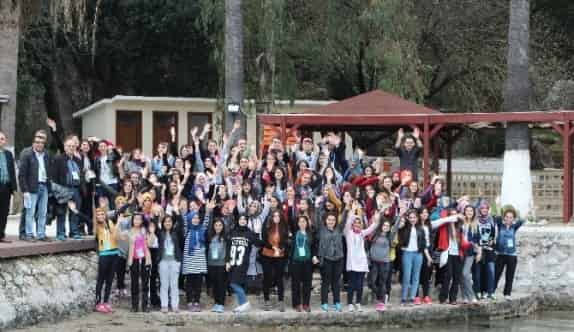 Genel Müdür Çöp Topladı