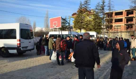 Kaçak Göçmenlere Yardım Eden 2 Organizatör Tutuklandı