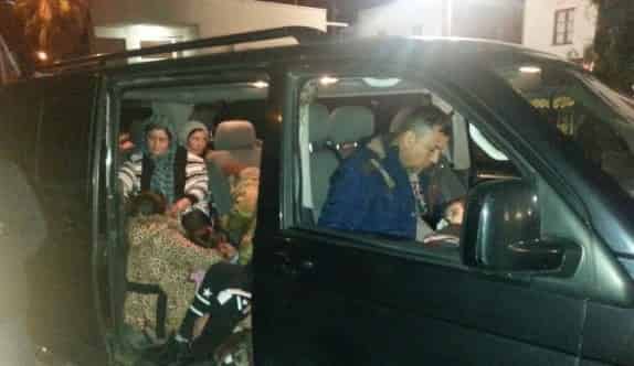 Kaçaklar VIP Araçta Yakalandı