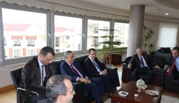 Kaymakam Özer, Başkan Yemenici’yi Ziyaret Etti