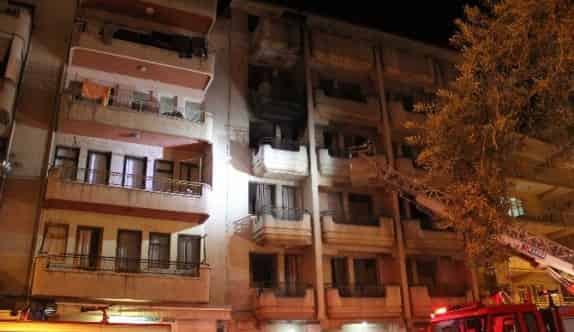 Kuşadası’nda Otel Yangını