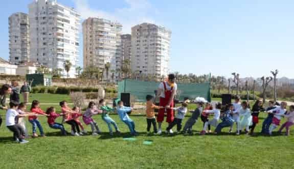 Liseli Derin’in Sosyal Projesi