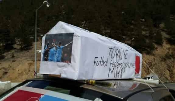 Maça Tabutla Gittiler