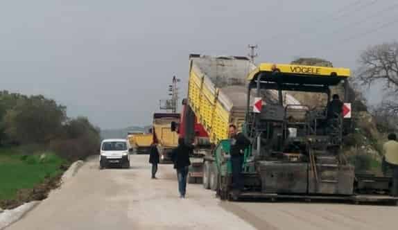 Manisa Büyükşehir, Kırkağaç’ta Çalışmalarını Sürdürüyor