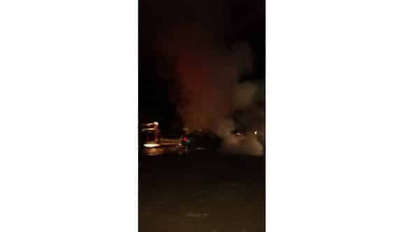 Motoru Yanan Araç Alev Topuna Döndü