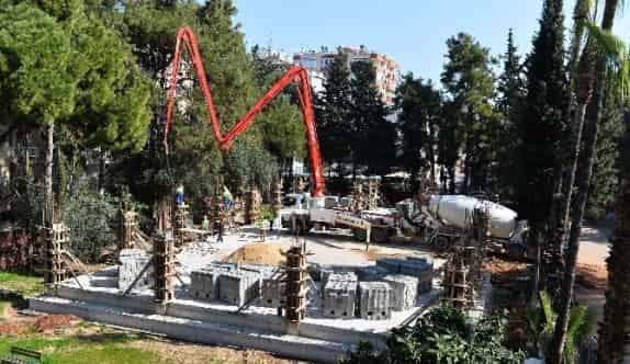 Namık Kemal Spor Salonu Hızla Yükseliyor