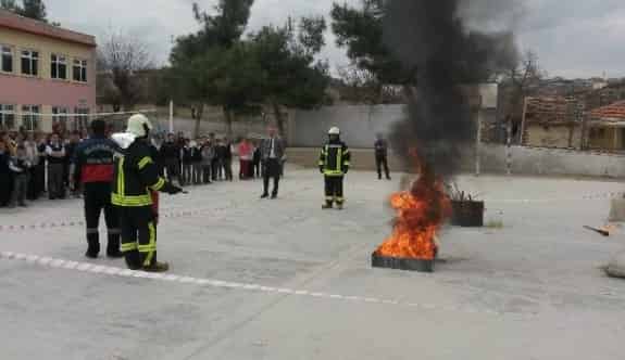 Öğrenciler Sivil Savunmayı Öğrendi