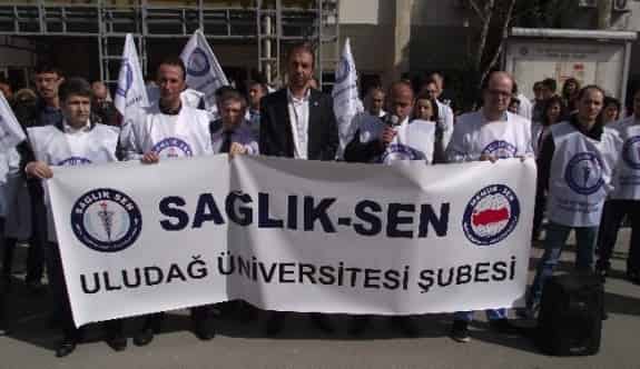 Sağlık-sen Ek Ödemeleri Protesto Etti