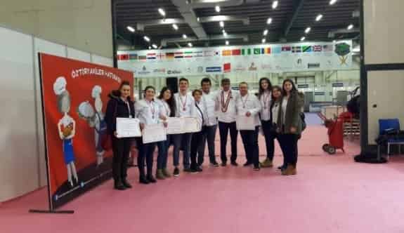 SAÜ’lü Aşçılardan Büyük Başarı