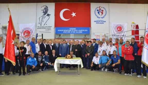 Türkiye Profesyonel Kick Boks Şampiyonası Devam Ediyor